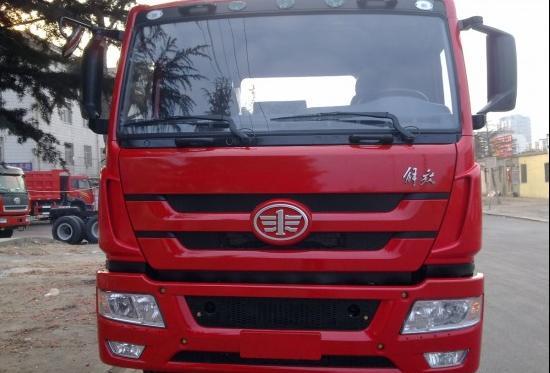 一汽原廠新悍威駕駛室總成批發(fā)圖片