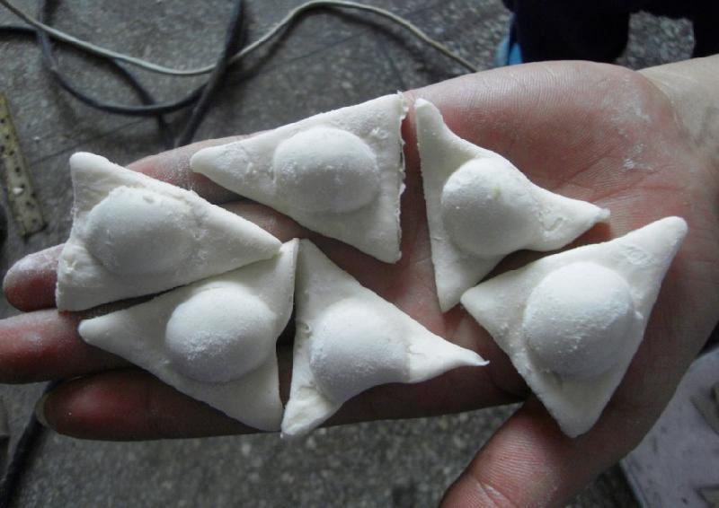 供應全自動餃子機水餃機價格餃子機價格