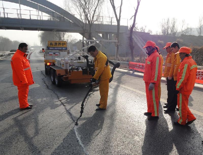 东营市大连路面养护材料厂家大连路面养护材料生产厂家