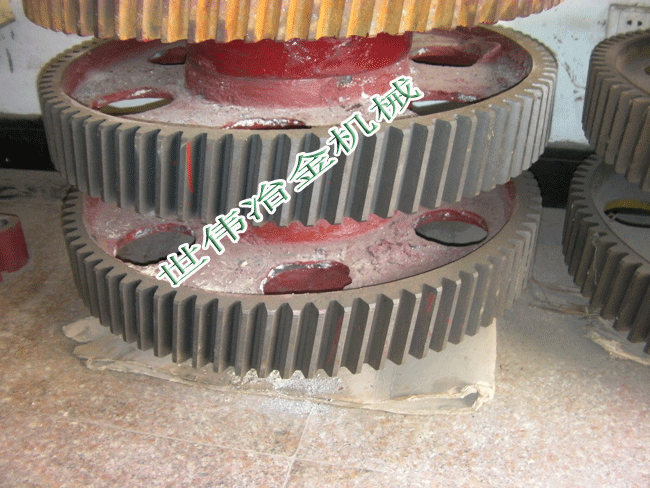 供應(yīng)Q11-6.3*2000剪板機(jī)的剪板機(jī)齒輪