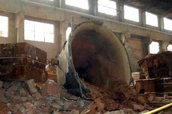 供應(yīng)樹脂砂造型打箱清砂打磨鑄件劈生鐵