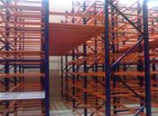 供應(yīng)蘇州中型貨架