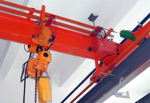 簡易電動單梁起重機圖片