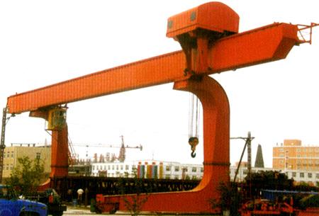 C型龍門起重機(jī)圖片