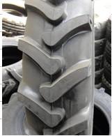 750-16人字花紋輪胎農(nóng)用胎圖片