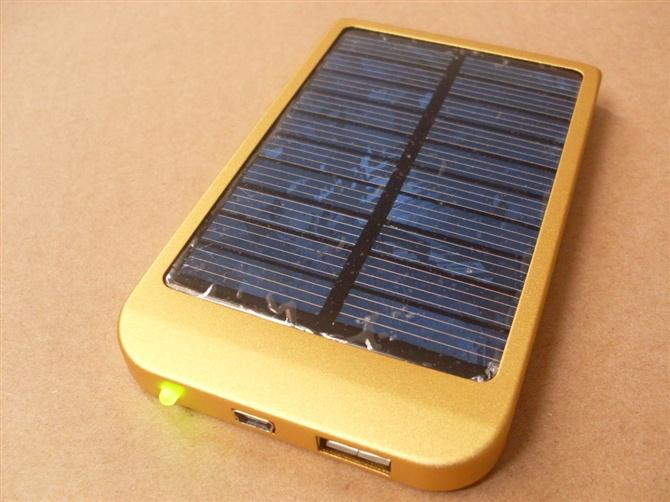 太陽能電池板生產(chǎn)廠家圖片