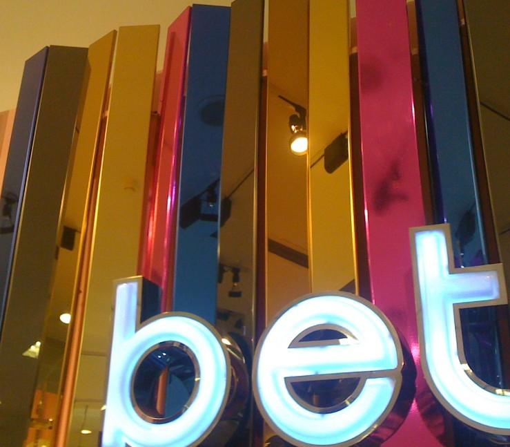 供應(yīng)不銹鋼彩色8K板