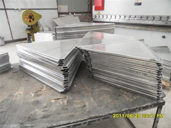 供應(yīng)交通標(biāo)牌用1060鋁板交通標(biāo)牌用6063鋁滑槽 鋁滑槽4