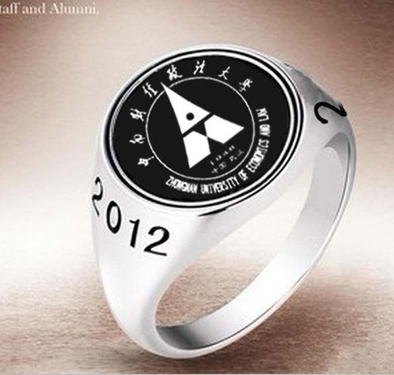 供應(yīng)定做畢業(yè)戒指