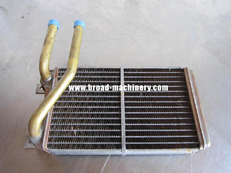 供应山推推土机暖风水箱 山推推土机配件 推土机配件