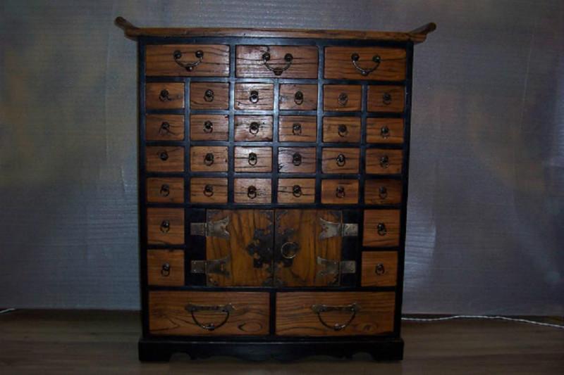 供應(yīng)上海老榆木藥柜柜