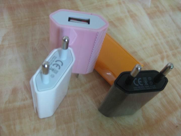 美規(guī)蘋果4代充電器 USB墻充 過CE認證5V1A電源適配器