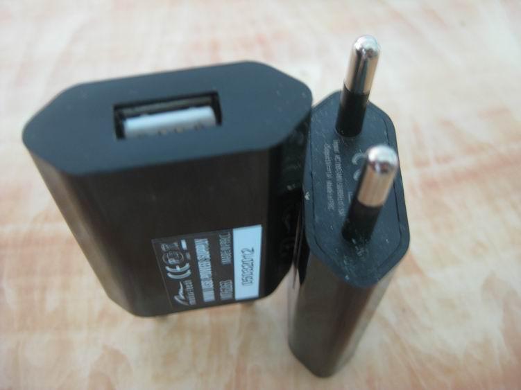 美規(guī)蘋果4代充電器 USB墻充 過CE認證5V1A電源適配器