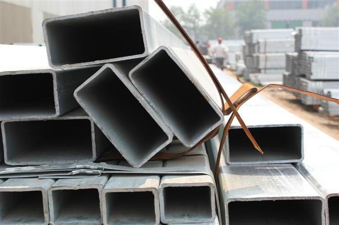 供應(yīng)西安熱鍍鋅矩管價格熱鍍鋅方管價格