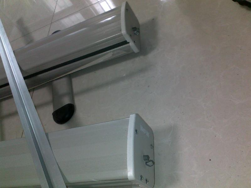 供應(yīng)鄭州鋁合金易拉寶制作