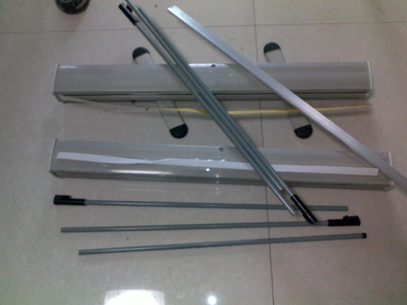 鄭州易拉寶最低價格圖片