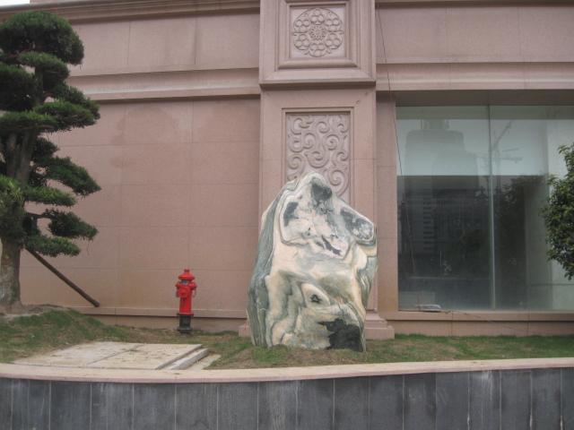 供應(yīng)園林景點石，武漢洪山賓館廣場景點石
