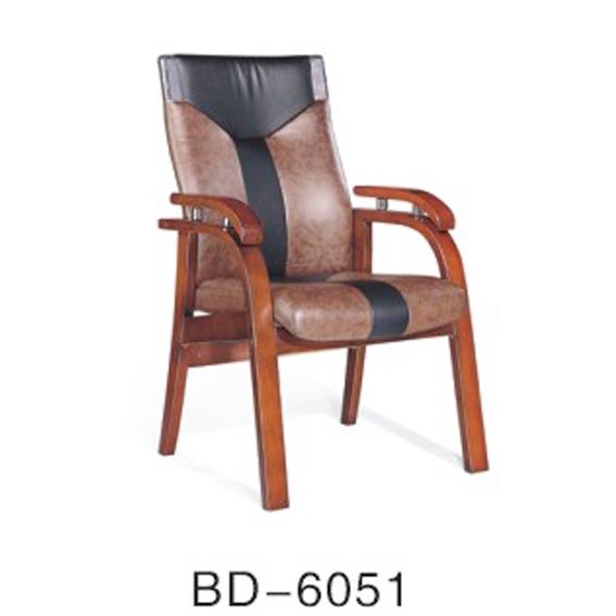 供應(yīng)廣州實木真皮會議椅，廣州實木真皮會議椅生產(chǎn)廠家