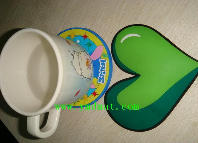 熱賣創(chuàng)意花型餐墊 pvc禮品杯墊餐墊