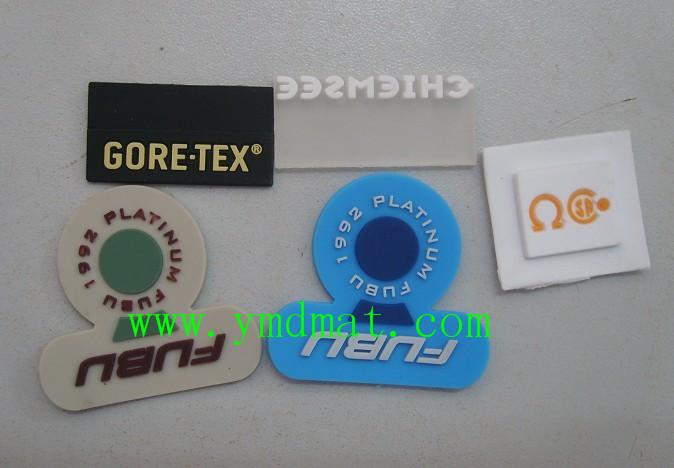 【專業(yè)生產(chǎn)】pvc膠章 公仔膠章 微量射出拉片