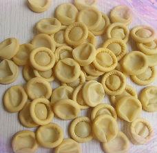 供應(yīng)大號(hào)米黃手指套