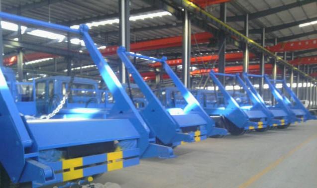 濟寧擺臂式垃圾車價格15826786222