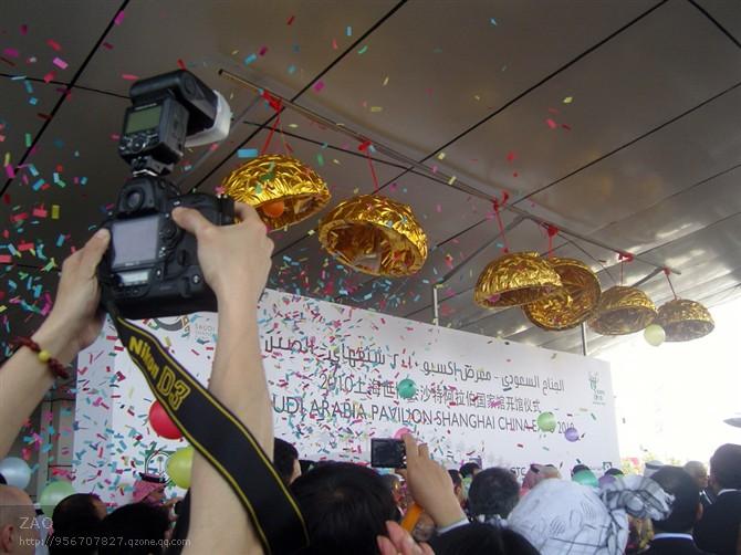 供應(yīng)遙控繽紛金球開合金球新車展會開幕金球