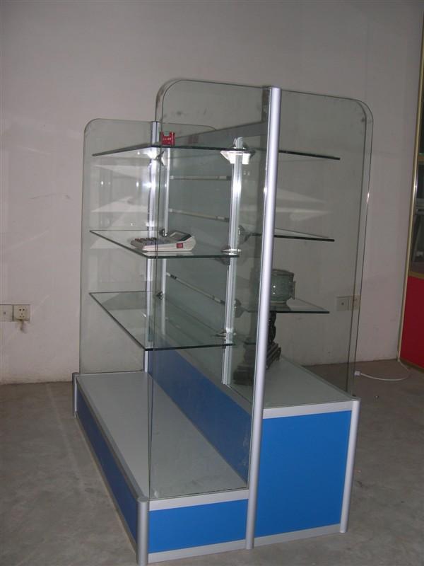 供應(yīng)常州博美貨架汽車槽板用品展示柜