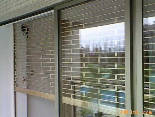 內(nèi)蒙古水晶卷簾門圖片