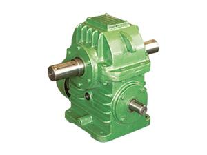 擠出機(jī)的驅(qū)動(dòng)蝸輪蝸桿減速機(jī)圖片