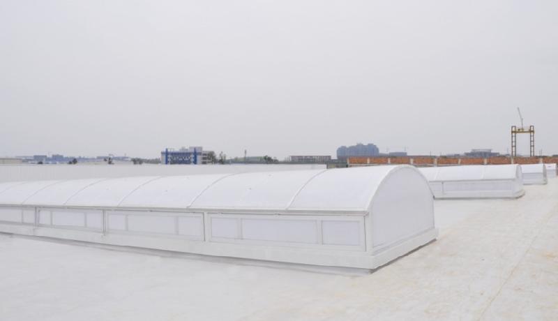 3000型圓拱型側(cè)開排煙天窗圖片