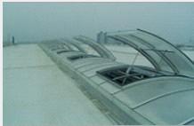 圓拱型電動上開上采光排煙天窗圖片