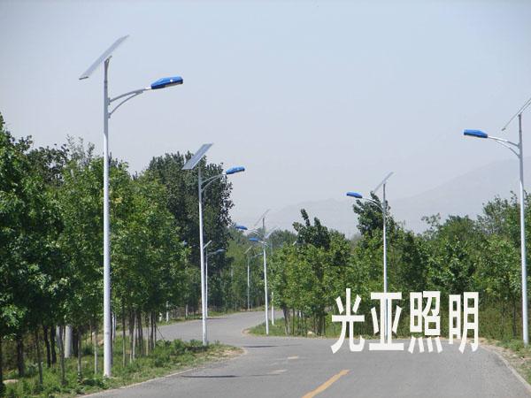 乡村太阳能路灯