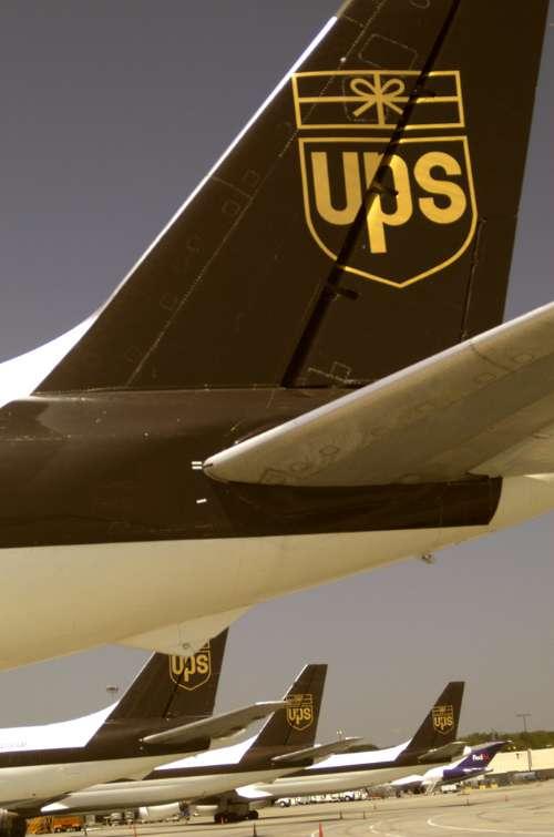 供應(yīng)金華快遞金華到捷克專線快遞金華到丹麥專線取件電話