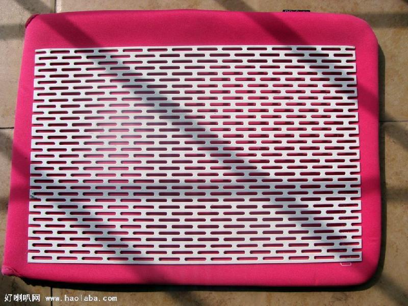 黃驊方孔沖孔網(wǎng) ，方孔沖孔網(wǎng)價格，守信方孔沖孔網(wǎng)廠