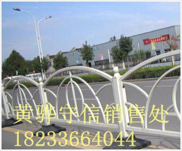 公路護欄網(wǎng)介紹圖片