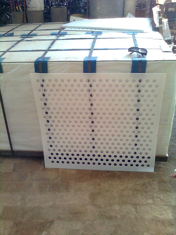 黃驊方孔沖孔網(wǎng) ，方孔沖孔網(wǎng)價格，守信方孔沖孔網(wǎng)廠