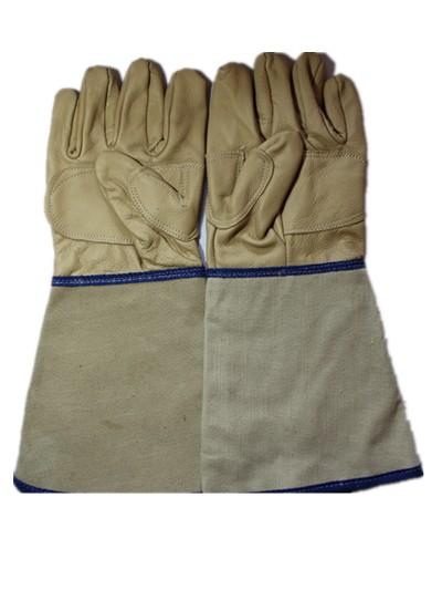 供應(yīng)電焊手套公司，牛皮電焊手套廠家，電焊手套廠家批發(fā)