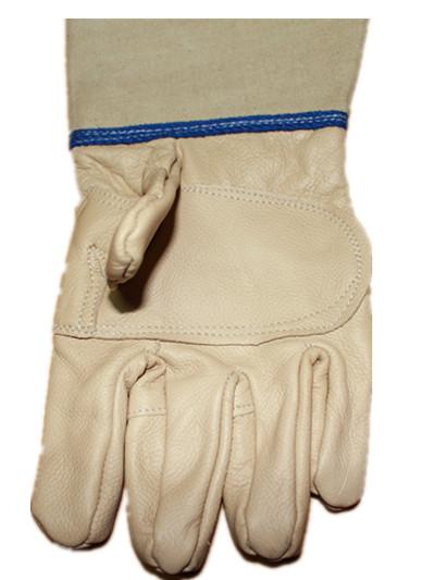 供應(yīng)電焊手套公司，牛皮電焊手套廠家，電焊手套廠家批發(fā)
