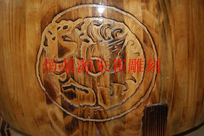 供應(yīng)廠家直銷雕刻橡木桶木酒桶青龍圖案，25L河北木酒桶廠家直銷