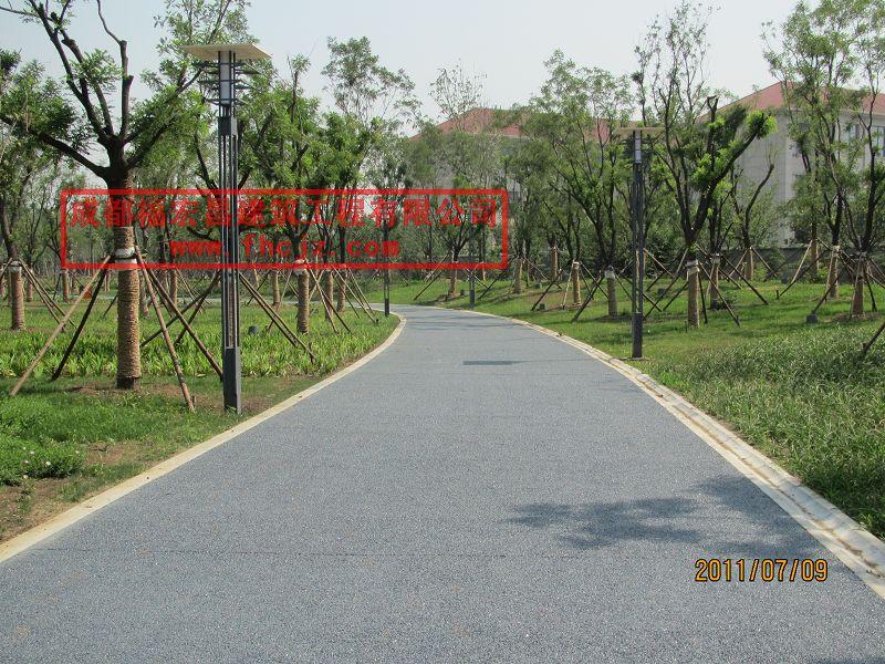 供應彩色透水混凝土宜賓德陽透水地坪