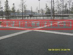 供應成都透水混凝土彩色露骨料透水地坪