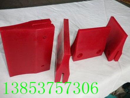 廠家直接供貨二級(jí)清掃器皮帶清掃圖片