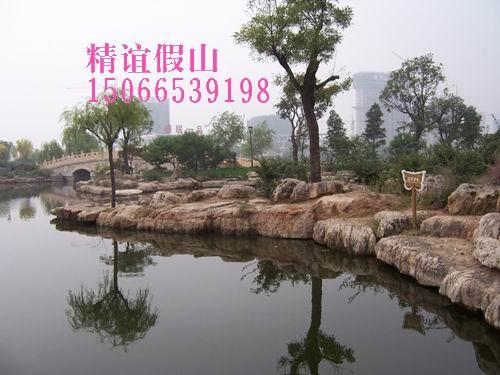 供應(yīng)山東假山湖岸工程