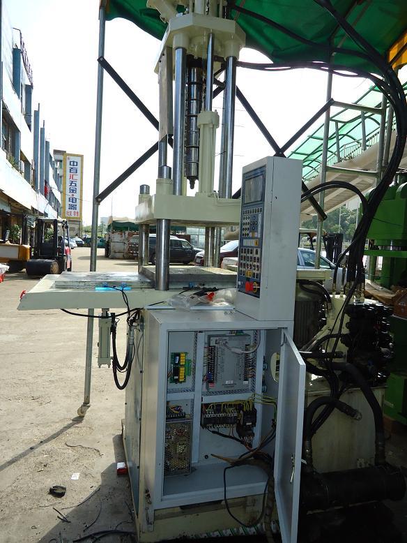 單滑板立式注塑機(jī)圖片/單滑板立式注塑機(jī)樣板圖 (4)