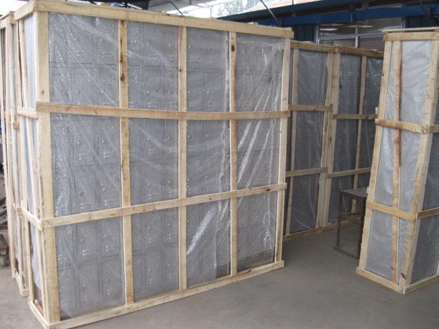 供應(yīng)不銹鋼餐盤(pán)柜