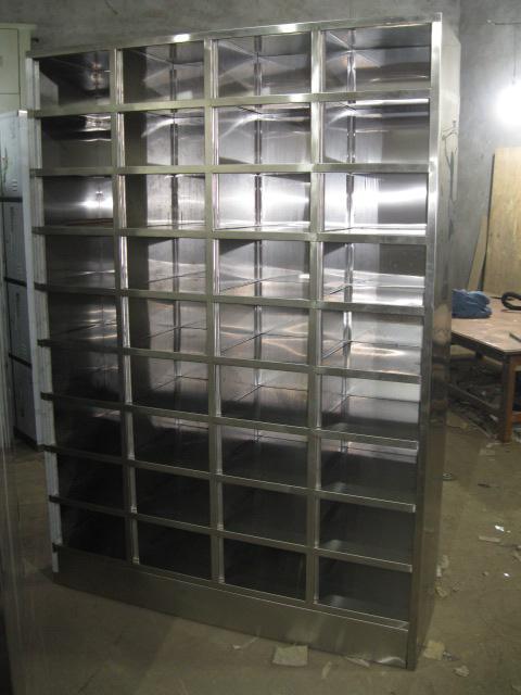 供應(yīng)不銹鋼餐盤(pán)柜