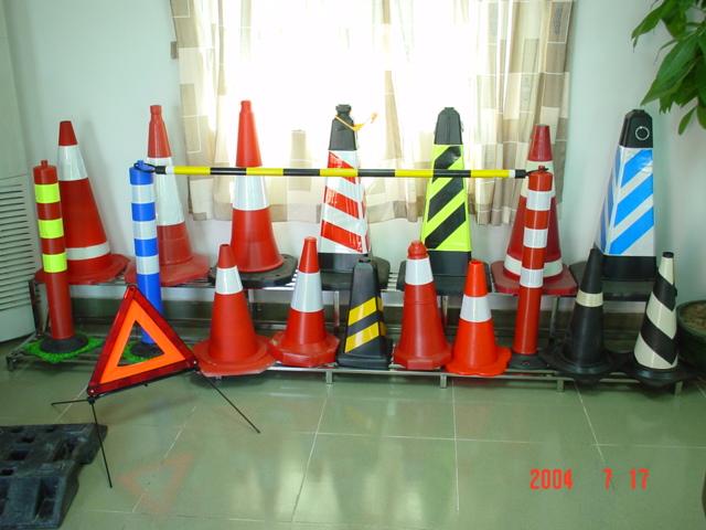 供應(yīng)惠州路錐/惠州交通錐在哪買