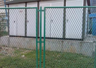 江蘇淮安鋼板網(wǎng)護(hù)欄網(wǎng)生產(chǎn)廠家圖片