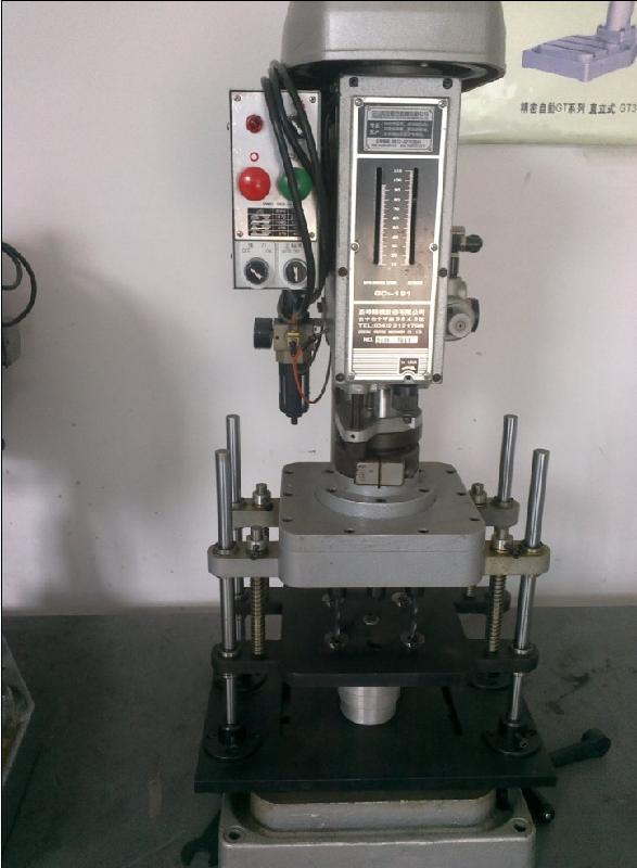 供應(yīng)臺灣將軍空油壓多軸自動鉆孔機GD1-191